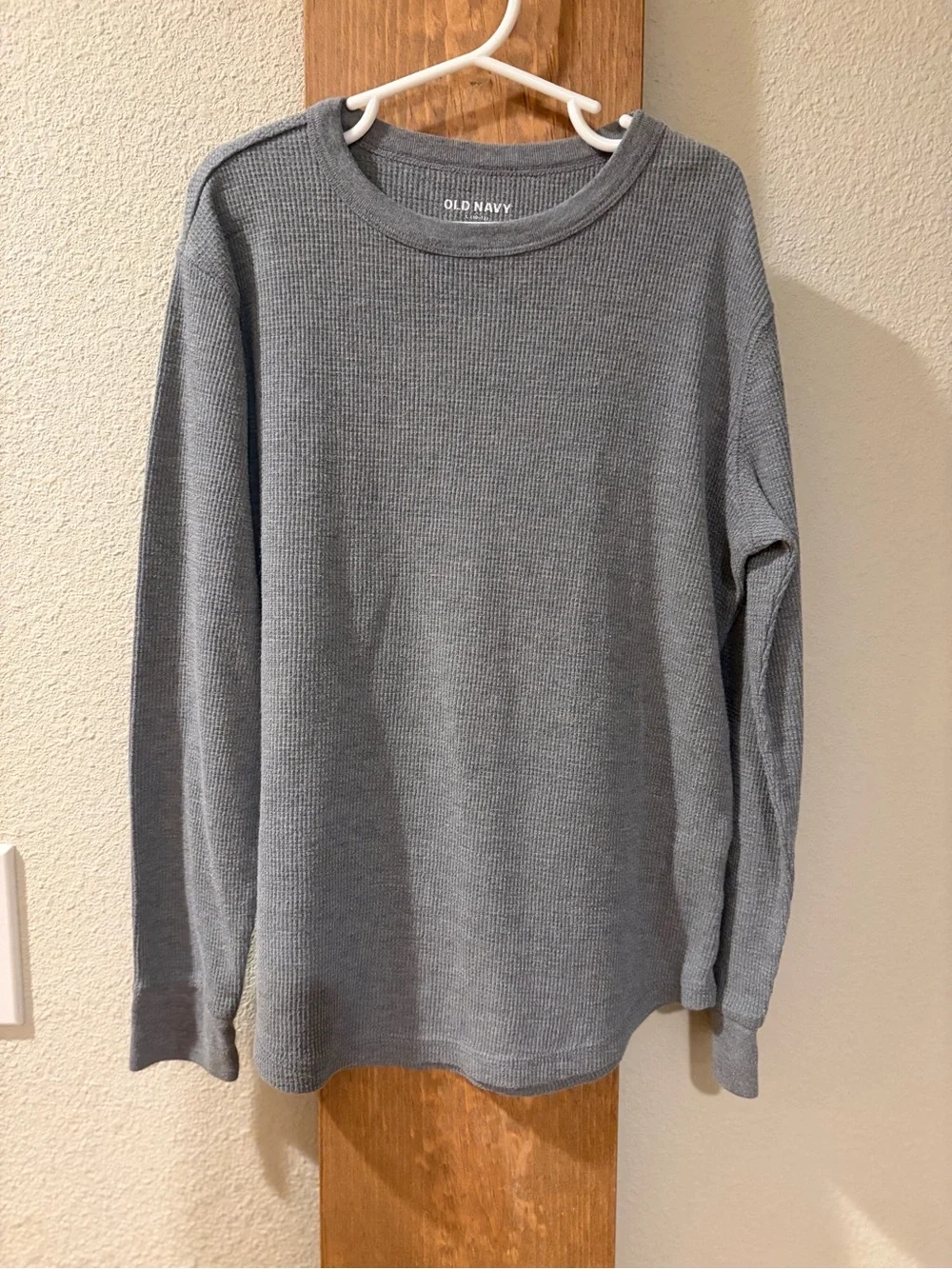 Old Navy Youth Gray Waffle Knit Long Sleeve